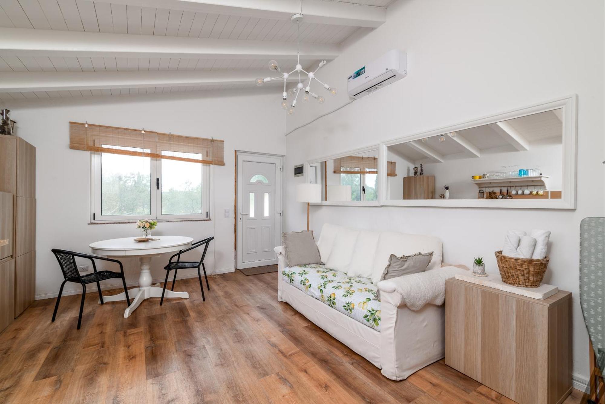 With A Parking Space - 22740 Apartment